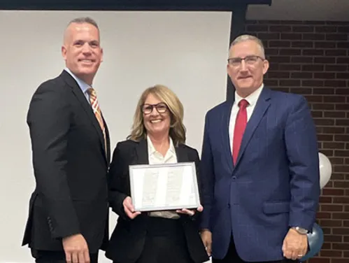 Veteran's Home staff accepting the 2024 Governor's Award